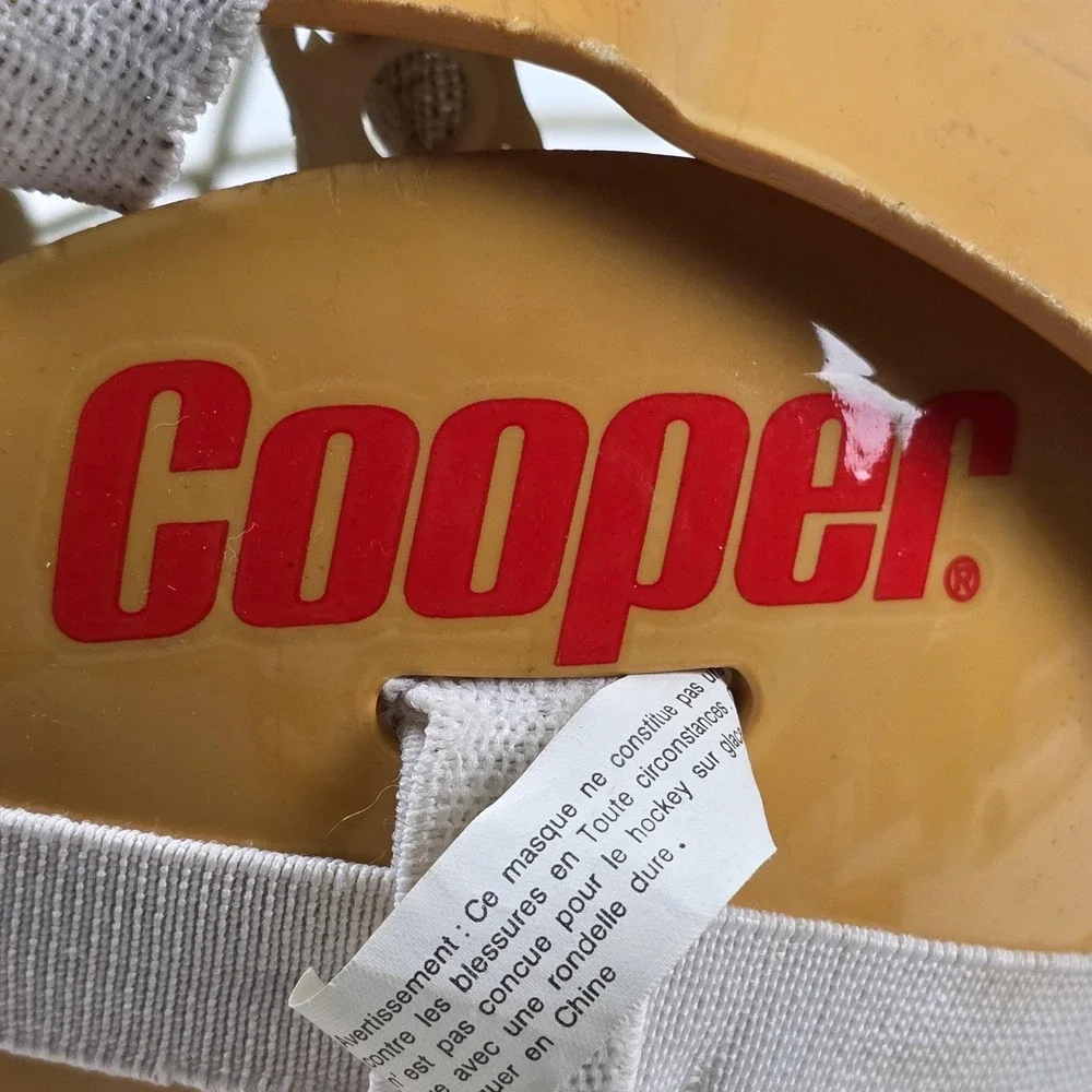 VTG 90S Cooper Full Face Goalie Helmet One Size Yellow Rink Hockey Mask Cage